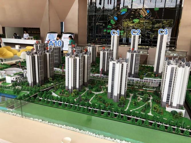 单合同、一年不涨、离地铁2公里、工厂林立——这个楼盘你敢买吗？代理的真心话